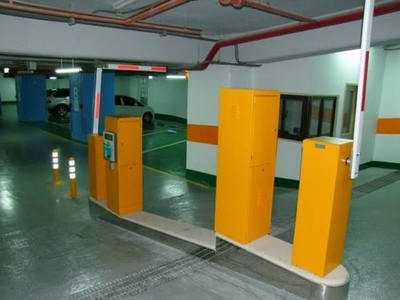 岗美交通设施小区停车场智能系统 智能道闸与设备设施的专业解析